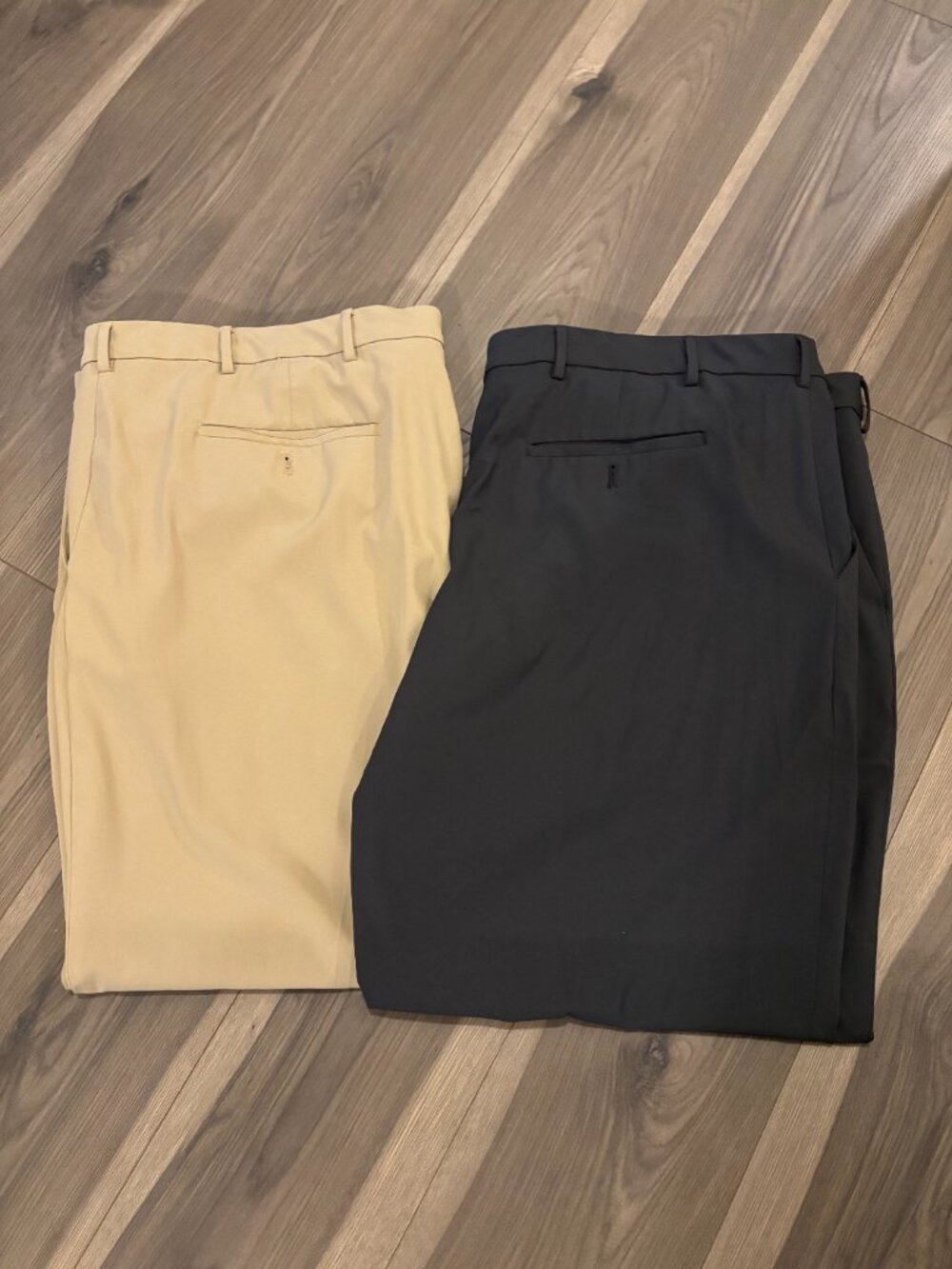 Lot of 2 Van Heusen Men's Big and Tall Dress Pants - 50x30